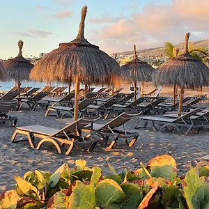 beach-house-costa-adeje-tenerife.in-canary-islands.com/